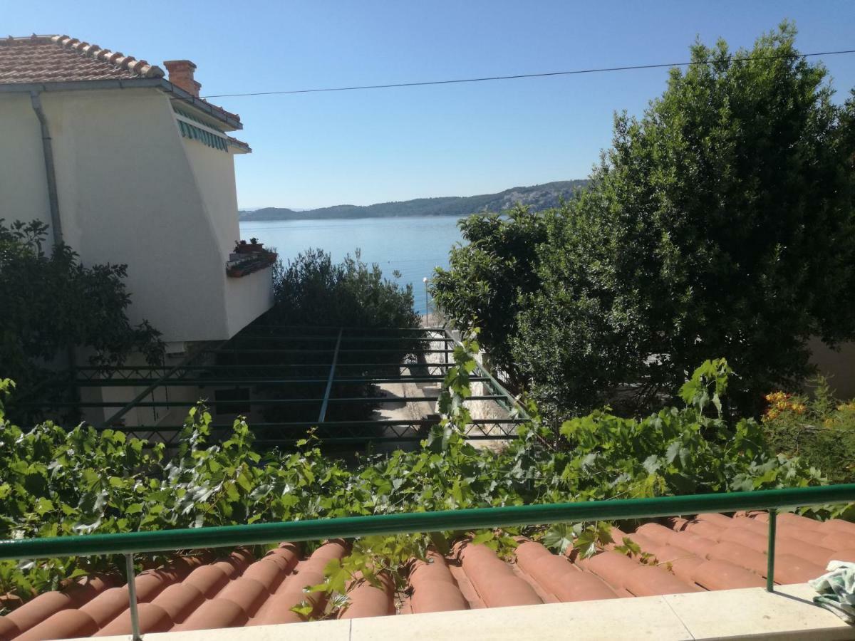 Apartment Ileana Trogir Bagian luar foto