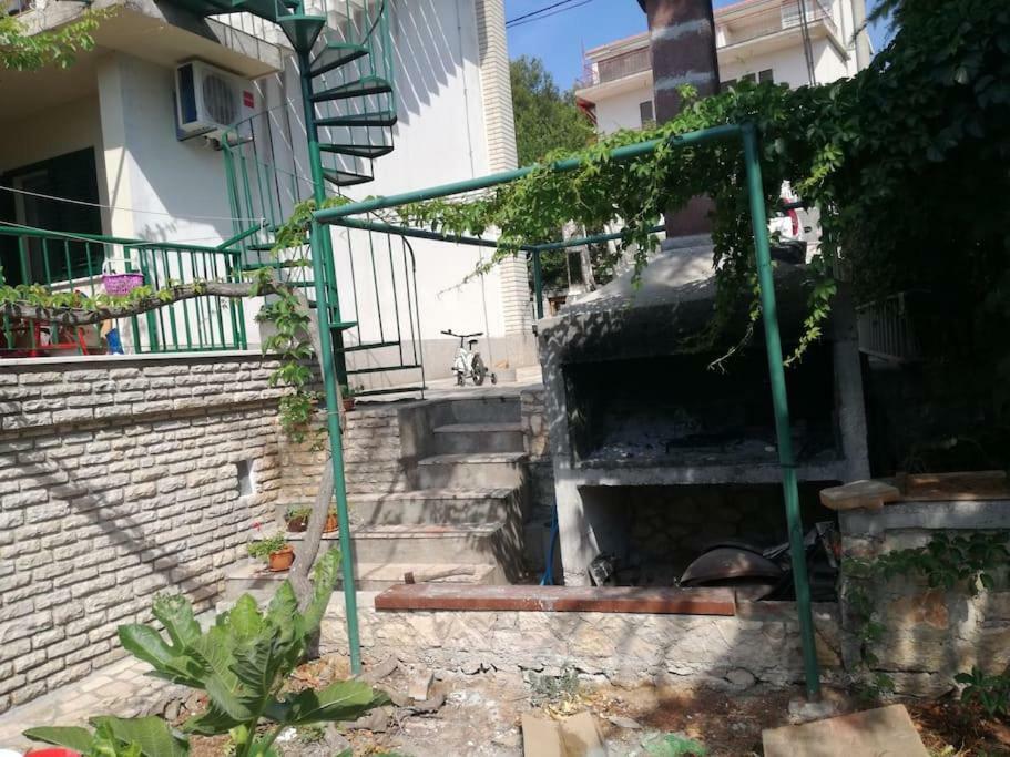 Apartment Ileana Trogir Bagian luar foto